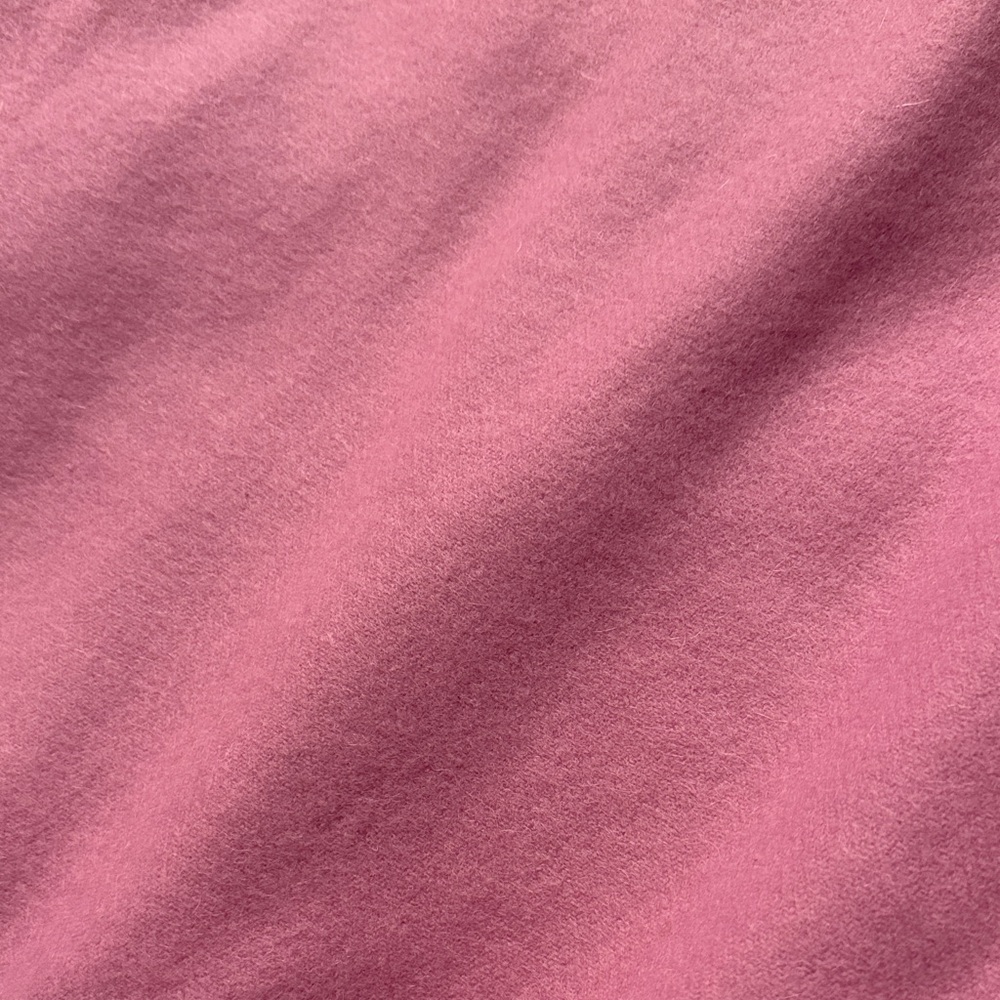 GOBI Pink Cashmere Scarf - Picture 3 of 3